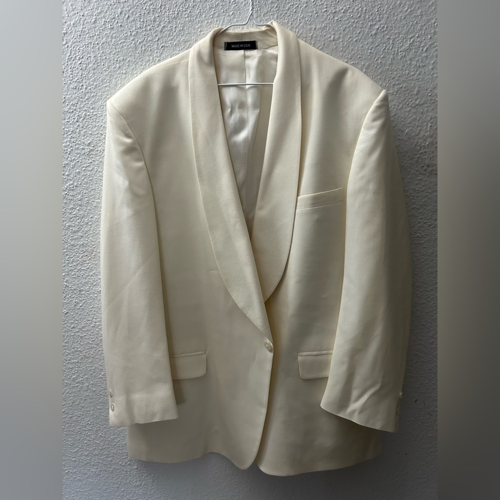 Elegant Cream Men's Blazer